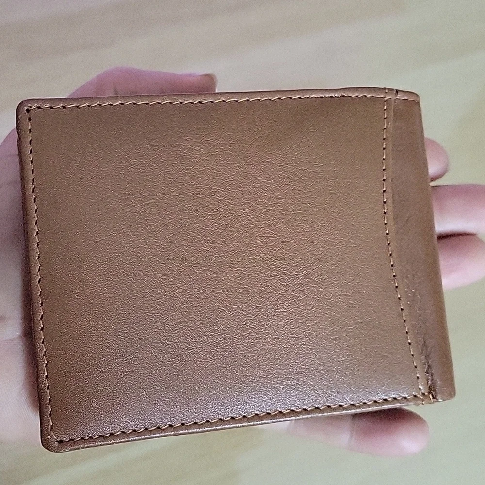 Brand new mens leather wallet